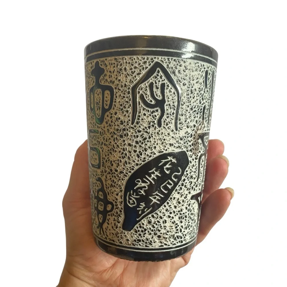 Vintage Midcentury Black and White Artistic Vase Japan Sgrafitto